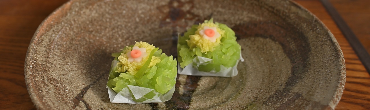 練り切りを盛る