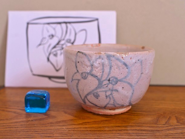 胡蝶蘭の志野茶碗