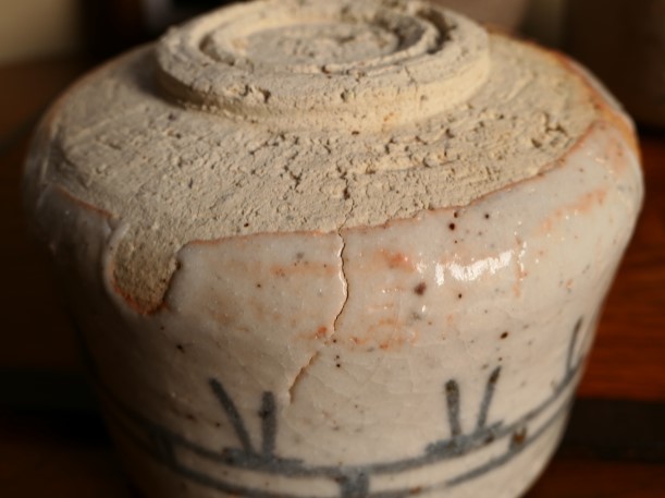 ひびはそのまま