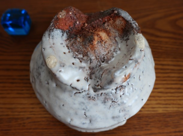 白萩釉茶碗の高台