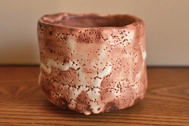 手びねりの赤志野茶碗 久保田耕一作