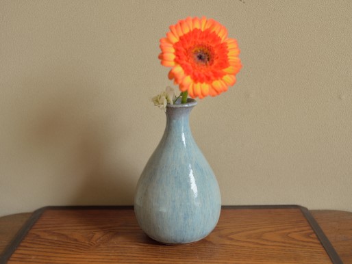 宗像窯の一輪挿し