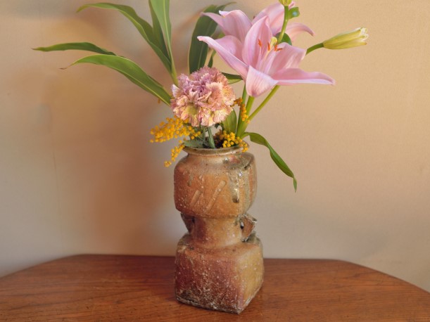 伊賀聖花入れの写し