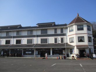 共販センター新館