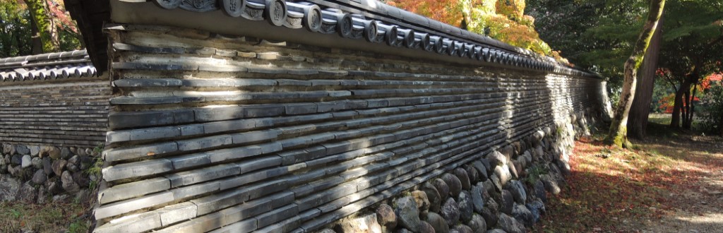 永保寺の境内にて