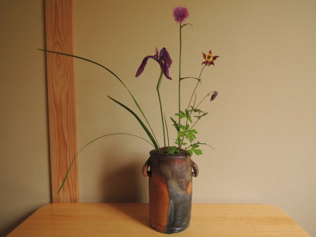 中村真氏の花入れ