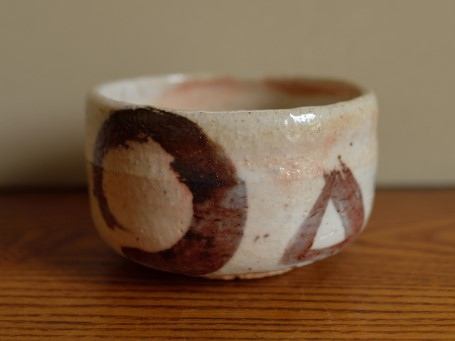 志野〇△茶碗
