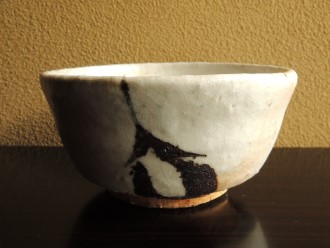 志野ナスの絵茶碗