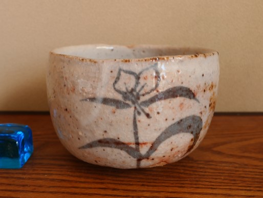 志野茶碗 蛍草