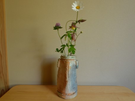 杉本貞光作信楽花入れ２