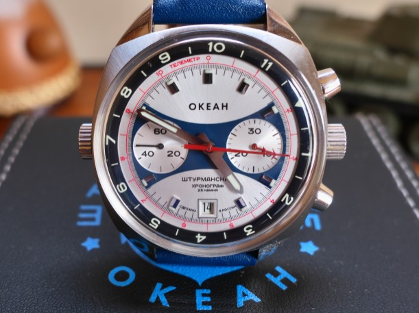 オケアンの文字盤